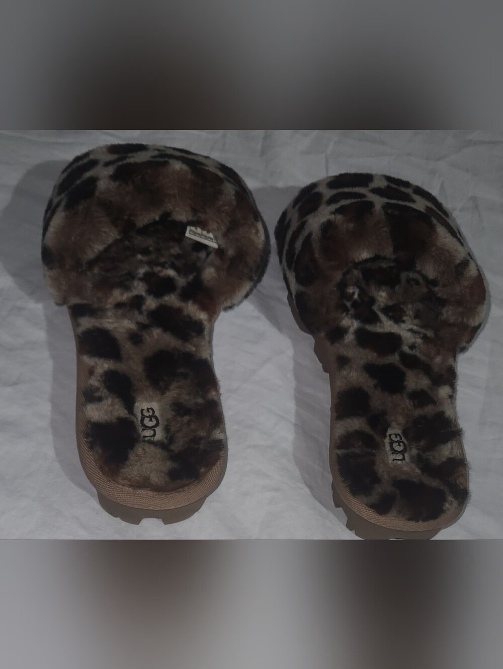UGG Cozette Leopard Print Plush Slippers - Brown Faux Fur Size 8 - Picture 3 of 6